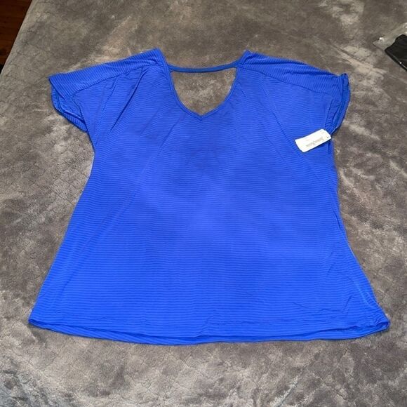 Beyond Yoga Tops - NWTs Beyond Yoga VNeck Back Scoop Net Electric Blue Top Size Small